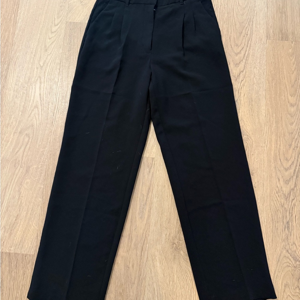 Aritzia Black Effortless Pants